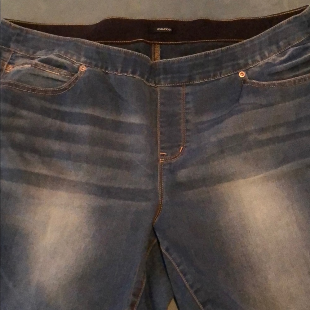 Maurice’s size 18 Capri